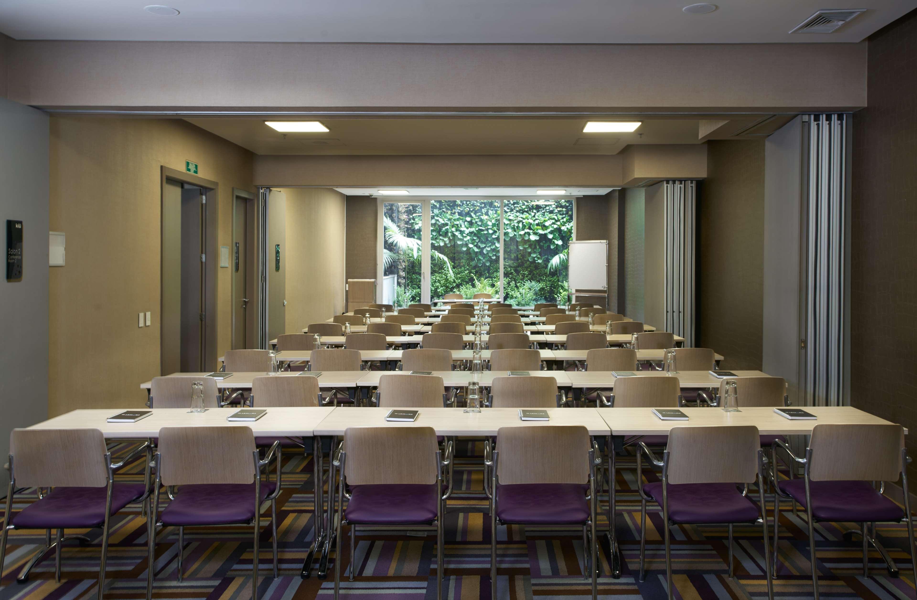 Hotel 100 Luxury Suites By Preferred Bogota Buitenkant foto Meeting room
