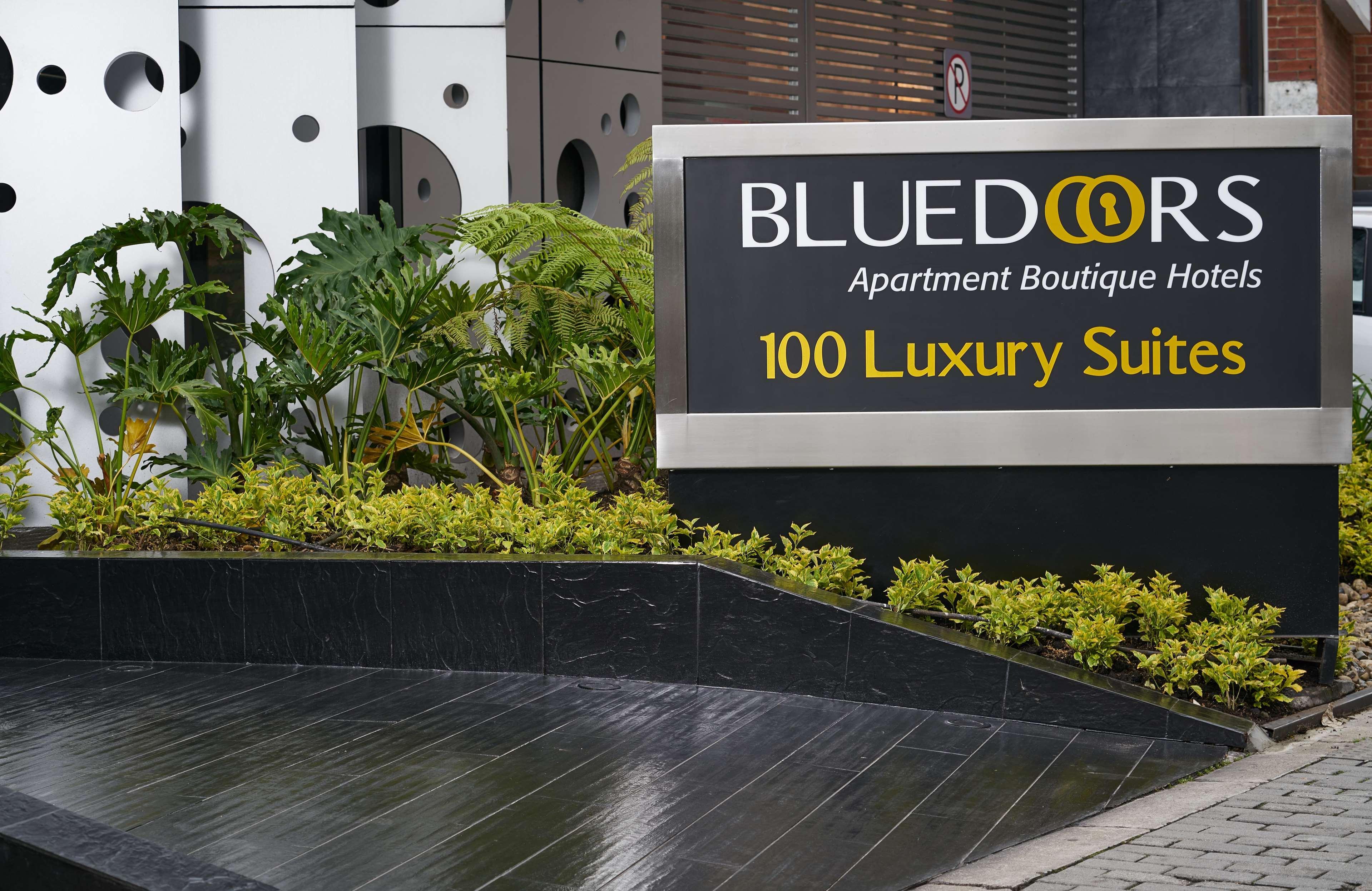Hotel 100 Luxury Suites By Preferred Bogota Buitenkant foto Bluedors